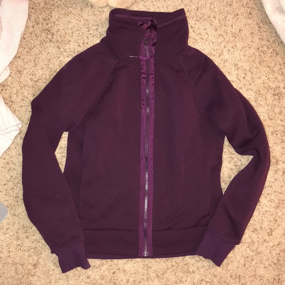 lululemon athletica Tops - Lululemon sweatshirt